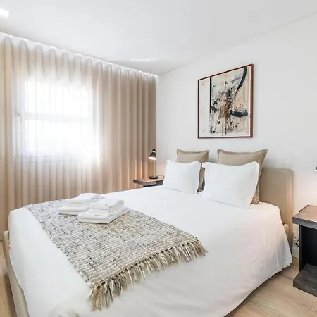Guestready - Tigerlily-3