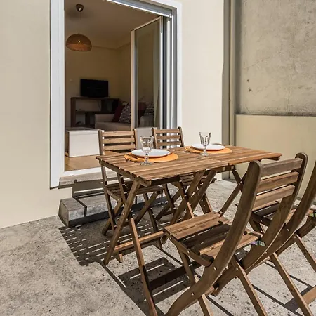 Guestready - City & Beach Garden Home-3