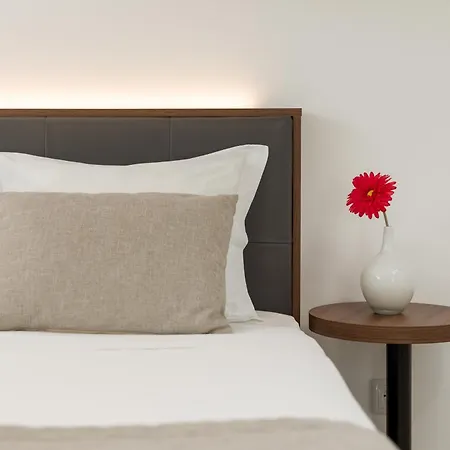 Bra.Com Apartments Oporto Faria Guimaraes-2