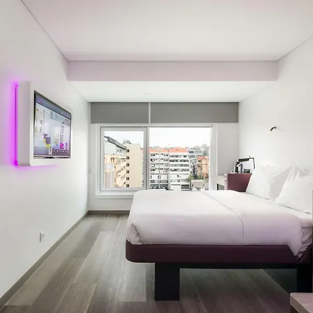 Yotel Porto-2