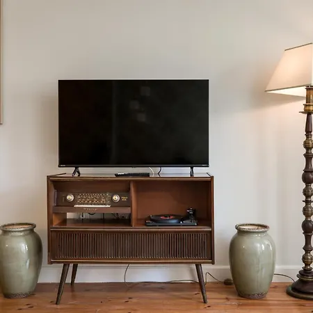 Almada Charm Suites & Apartments-3