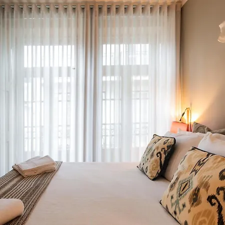 Porto Insight Apartments- With Balcony-2