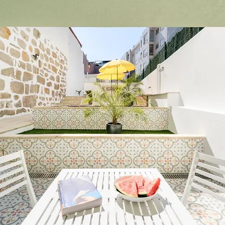 Antero Quental Residence-2