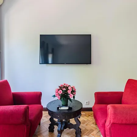 Riverside City Centre Apartments-3