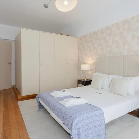 Liiiving In Porto | Light Spacious Apartment-3