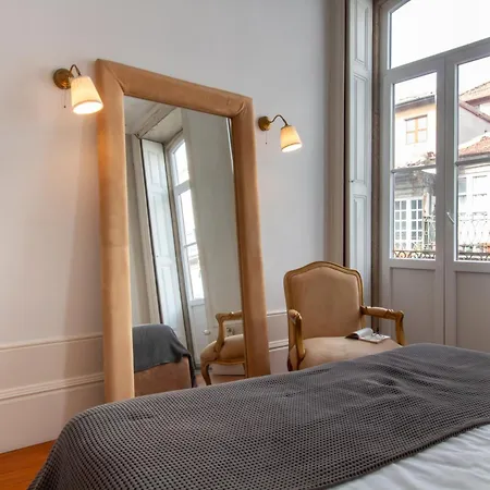 Lovelystay - Aurora Heights Apartment-2