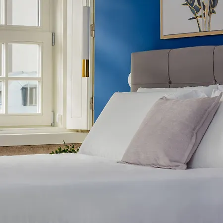 In Porto Gallery Guesthouse-3