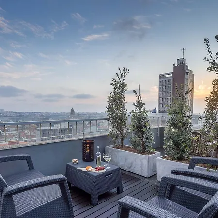 Feel Porto Panoramic Townhouse-3