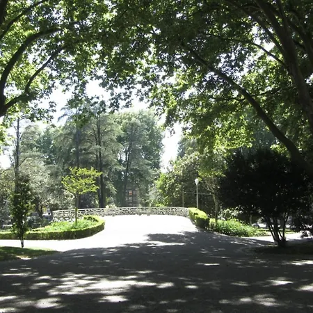 Apartment With Private Garden-3