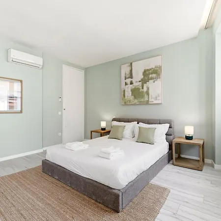 Retreat To A Stylish Concept House In Porto-2