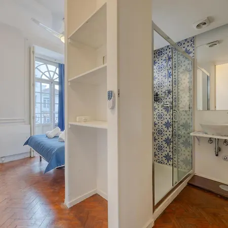 Oporto Clerigos Center Rooms-3
