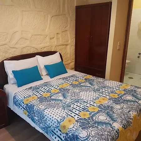 Caldeira Guest House-3