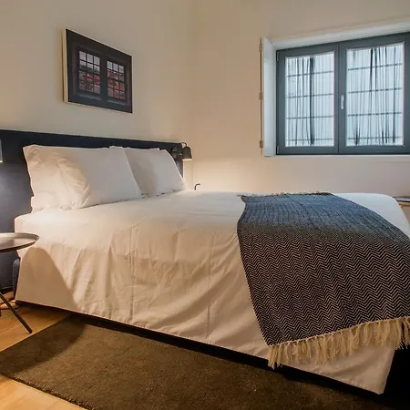 Oporto Serviced Apartments - Alvares Cabral-3