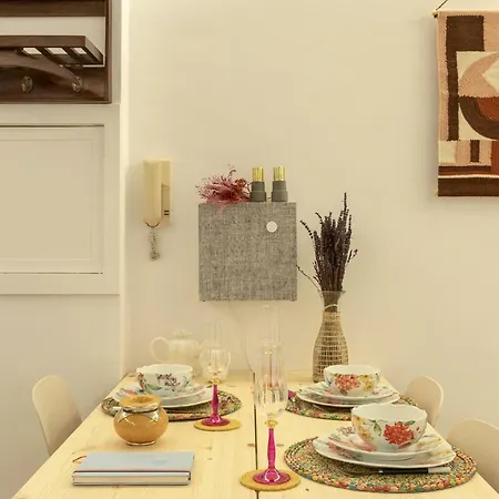 Daisy'S House - Stylish And Central Loft-3