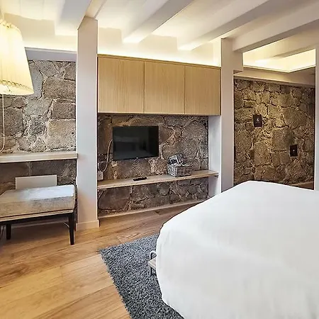 Family-Friendly Apartment In Porto By Lisbeyond-3