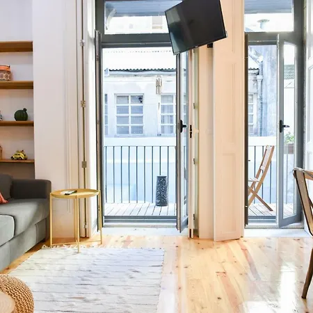 Peaceful & Cozy Studio W/ Balcony-2