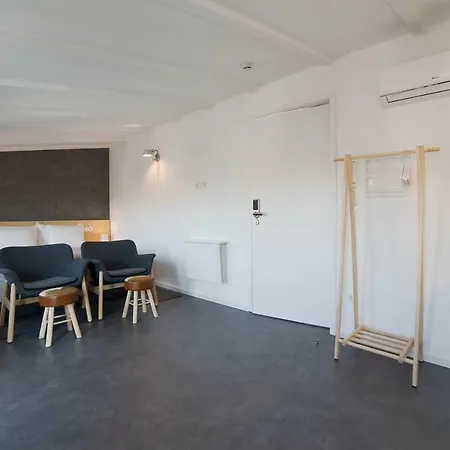 Oporto Design Attic - Solar Da Avenida-2
