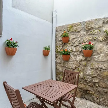 Zd Moreira Flats A By Portoproperties4You-3