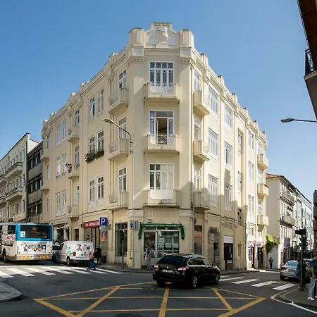 Baixa24 - City Center Private Sun Deck Apartment-2