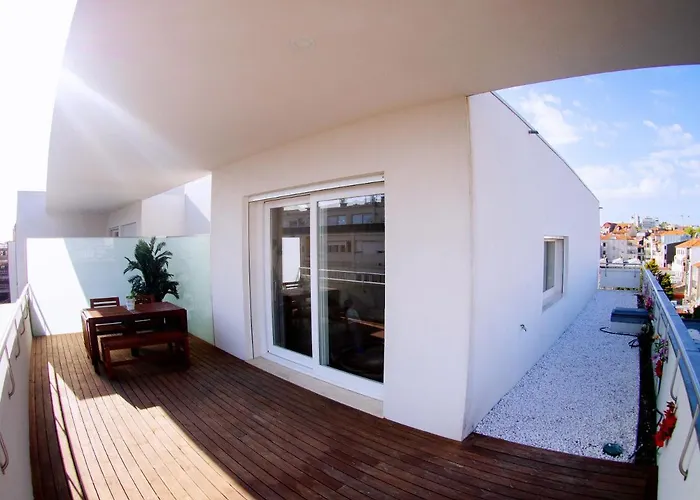 Unique Penthouse Porto Near Livaria Lello - 40M2 Terrace And Free Parking admite animales
