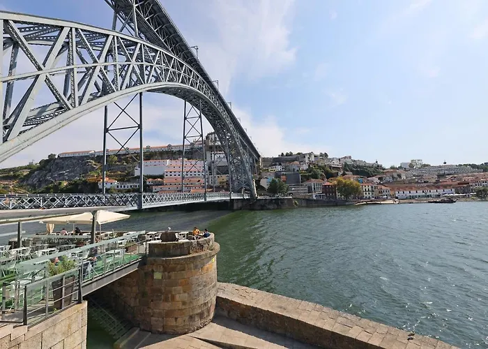 FLH Porto Balcony Apartment admite animales