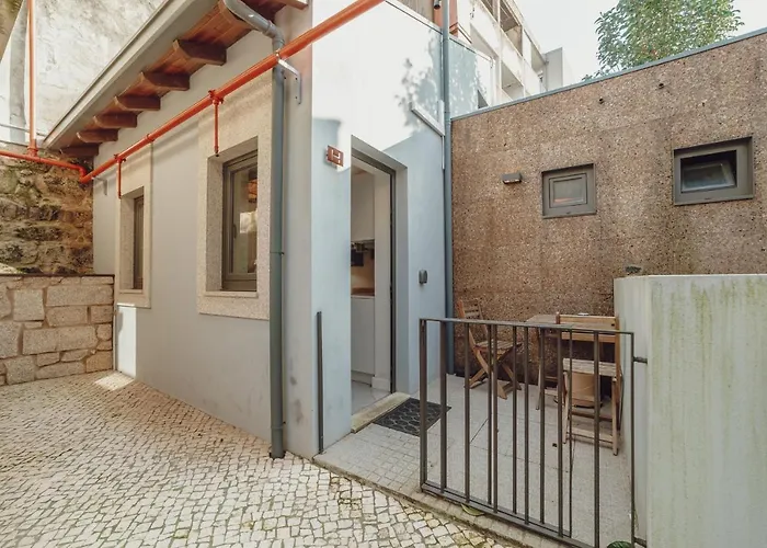 Mezzanine Stylish Apartments By Vacationy Porto