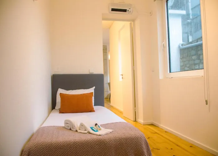 Belas Artes Apartments OOporto