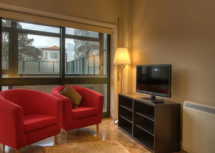Low Cost Tourist Apartments - Casa Da Musica OOporto admite animales