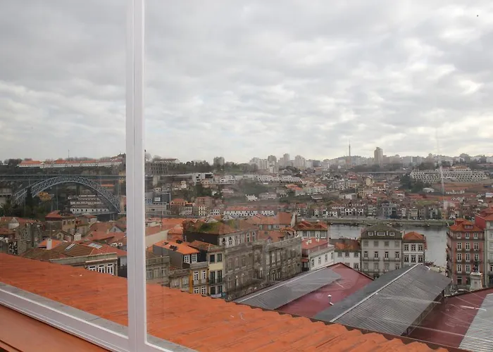 Low Cost Tourist Apartments - Palacio Da Bolsa Porto