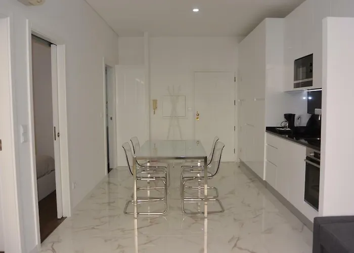 Alvarinho Apartment For 4, Vb Flats In Bolhao OOporto
